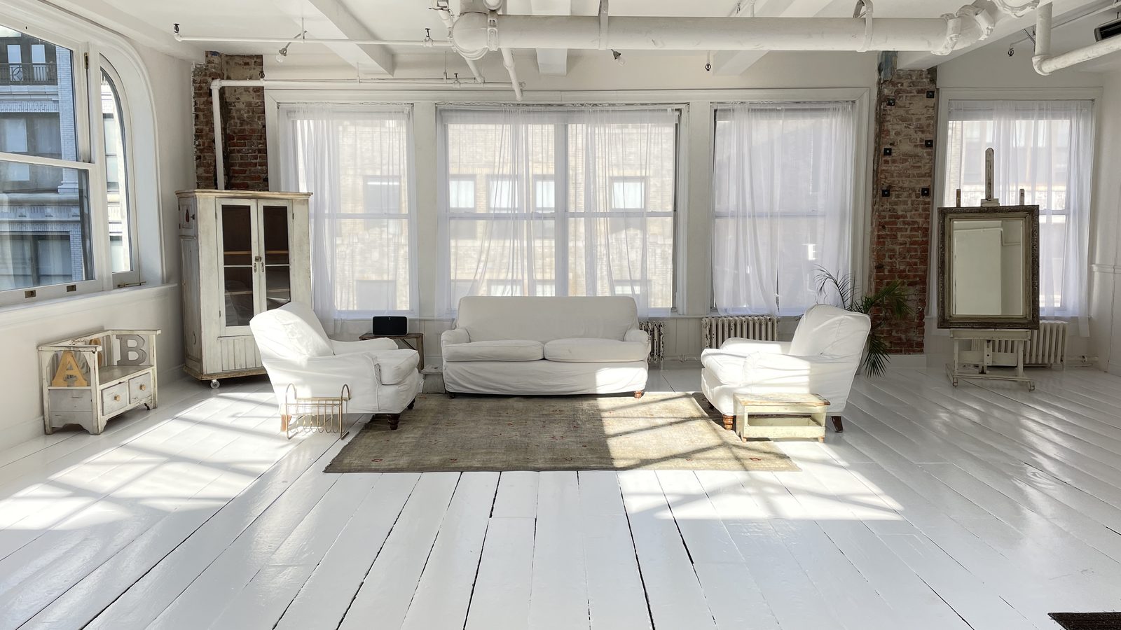 Gary's Loft space photo 2