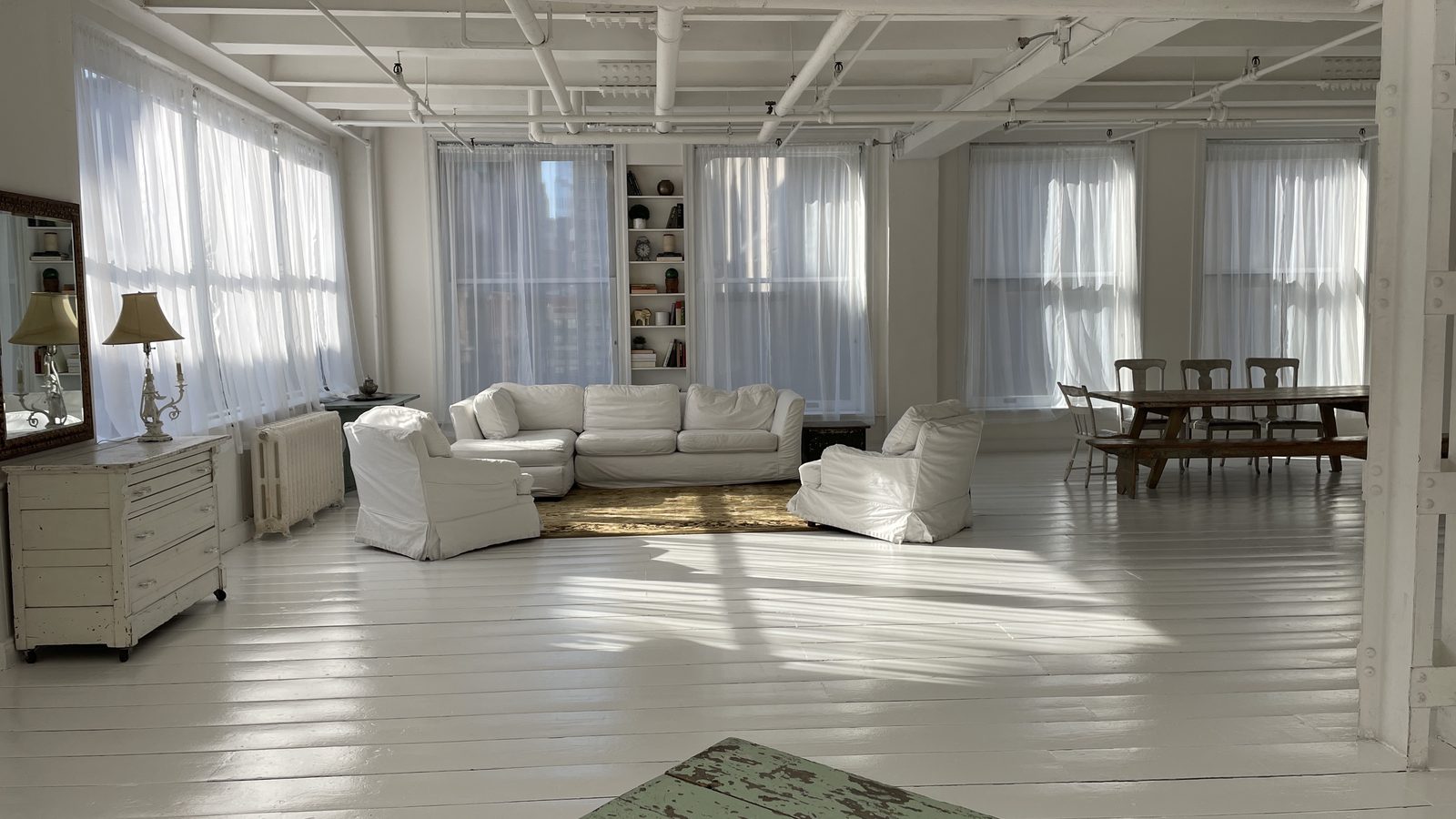 Gary's Loft space photo 18