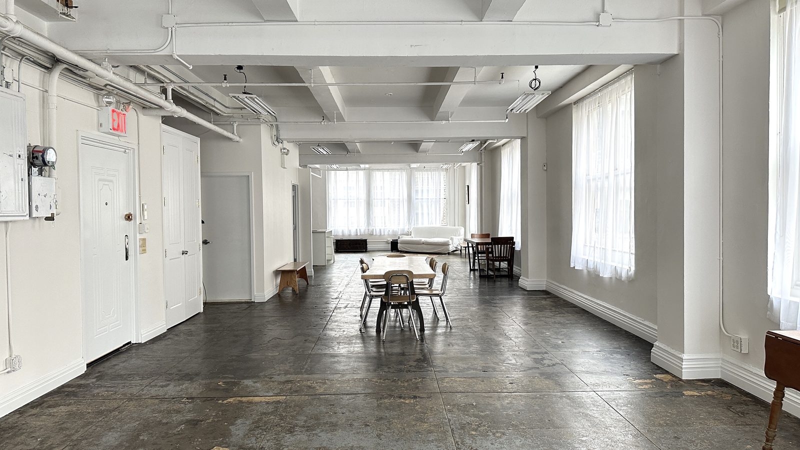 Gary's Loft space photo 12